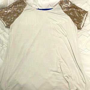 Open back beaded sleeve shirt
